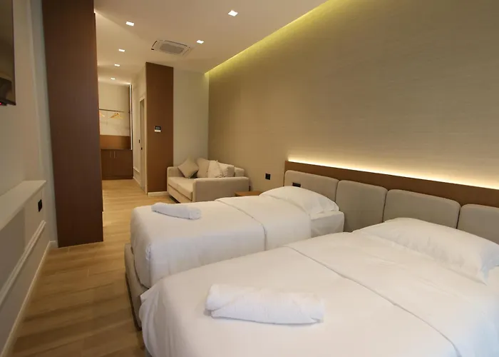 Dion Boutique - Center Hotel