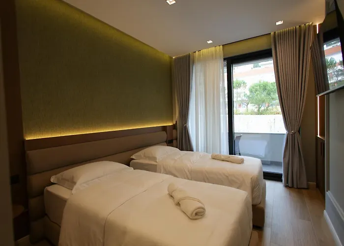 Hotel Dion Boutique - Center *